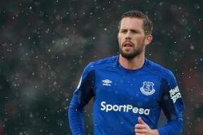 九游网页版官网入口-_无人机舞蹈巡游：空中艺术与速度的结合_，无人机舞台航拍技巧