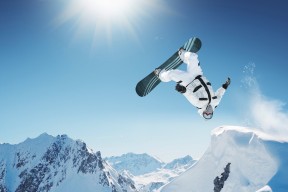 九游网页版入口-十大足球迷的奇葩行为，大众笑料！，足球球迷的搞笑