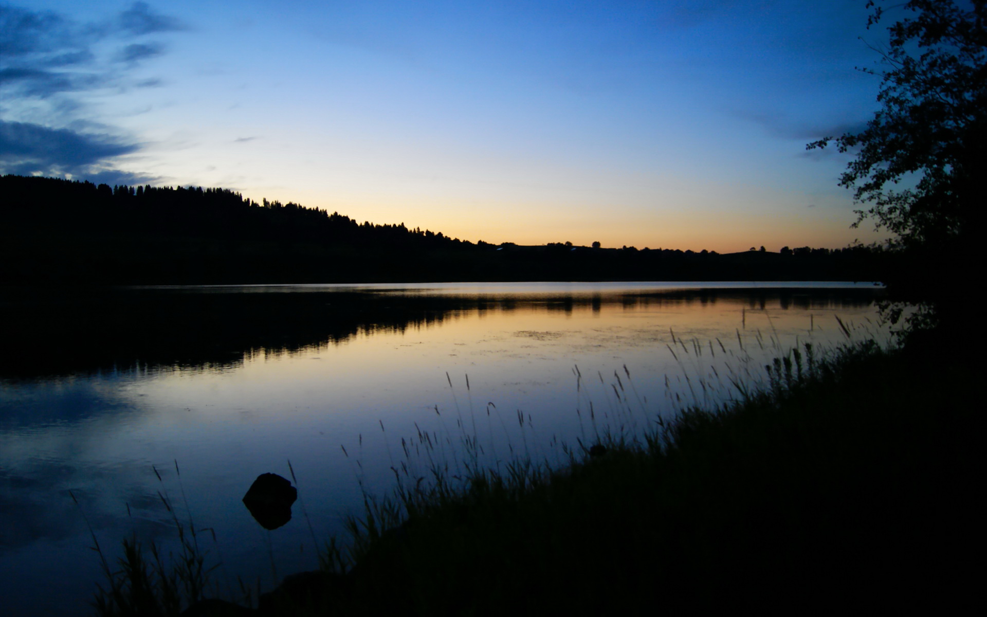 九游娱乐登录-高校体育课堂引入智能穿戴设备监测数据，校园智能体育
